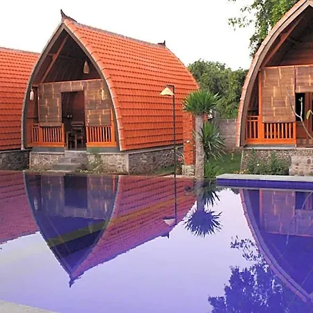 Kubu Padi Wooden House