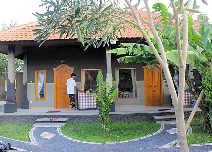 Kubu Padi Wooden House ホリデーパーク 2*