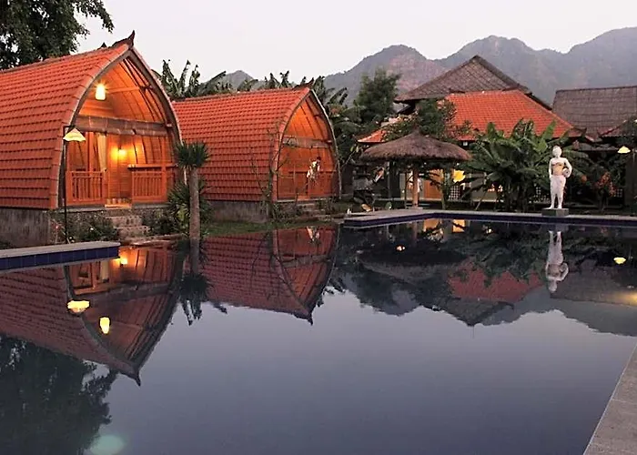 Kubu Padi Wooden House