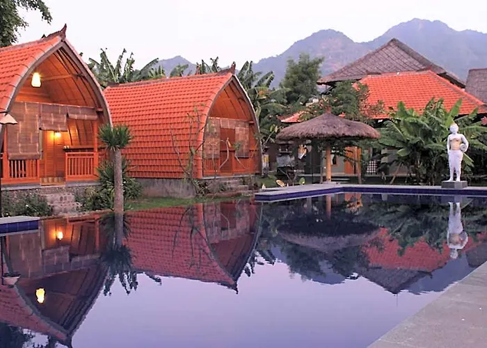 Kubu Padi Wooden House 2*