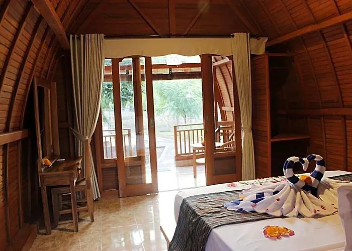 Kubu Padi Wooden House